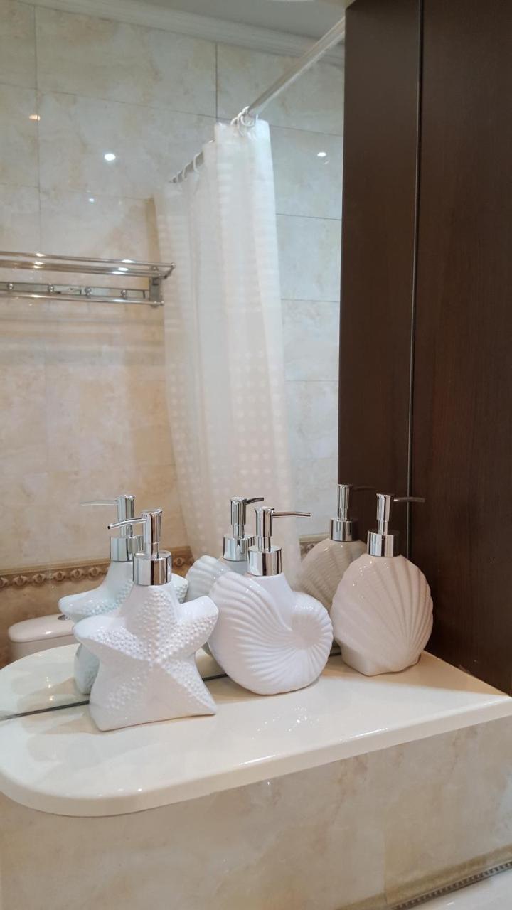 אלמטי Apartment On Nazarbayeva 77 מראה חיצוני תמונה